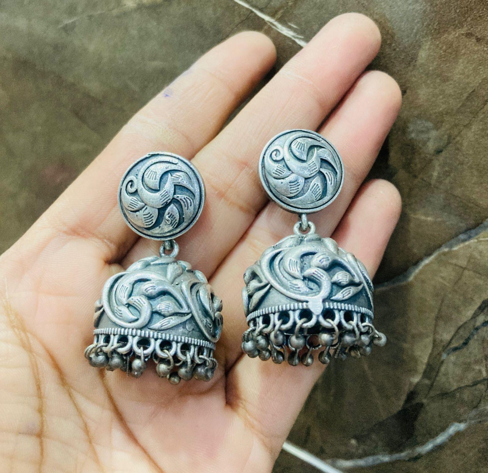 Silver lookalike jhumka 
