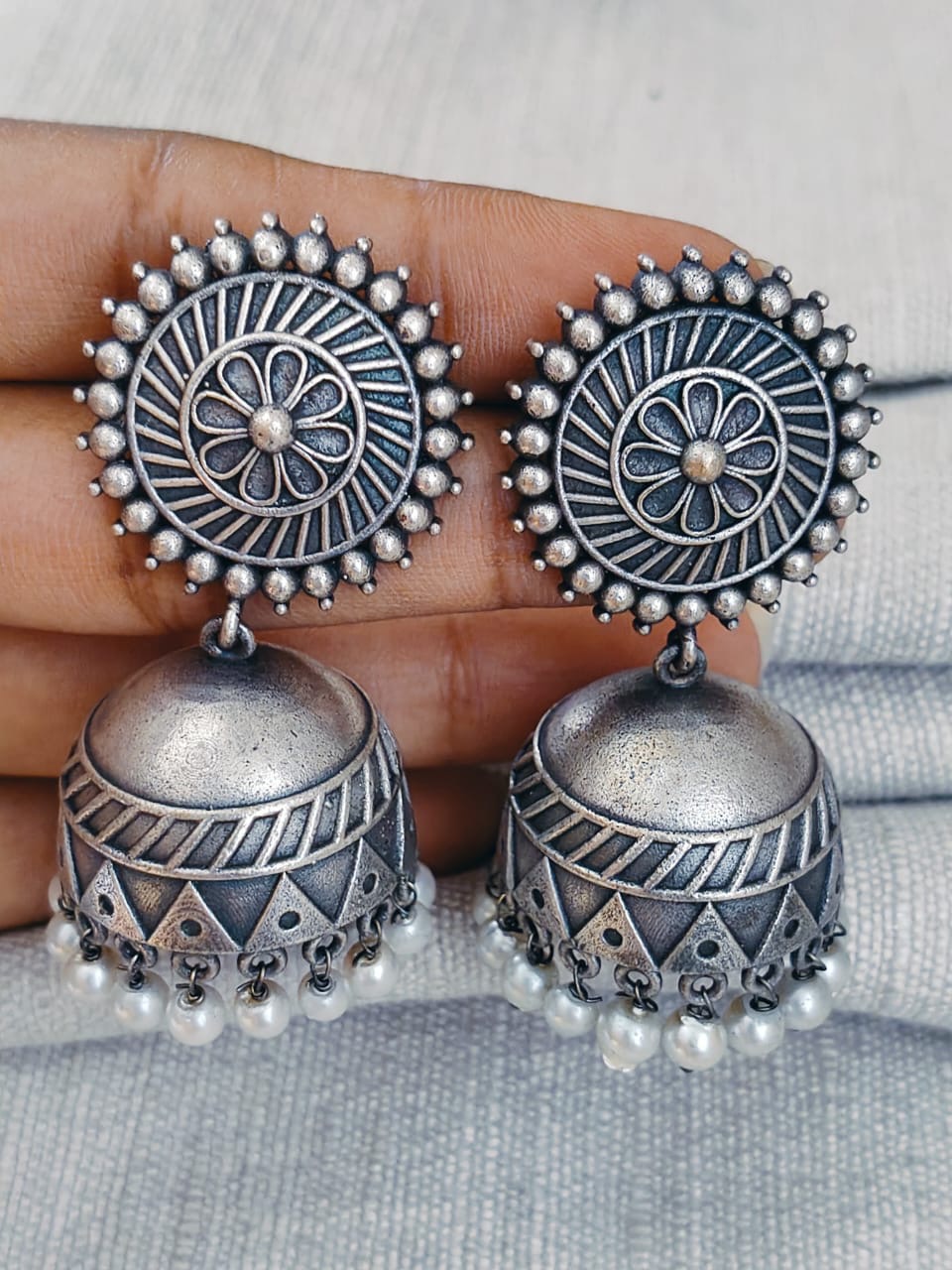 Silver lookalike jhumka 
