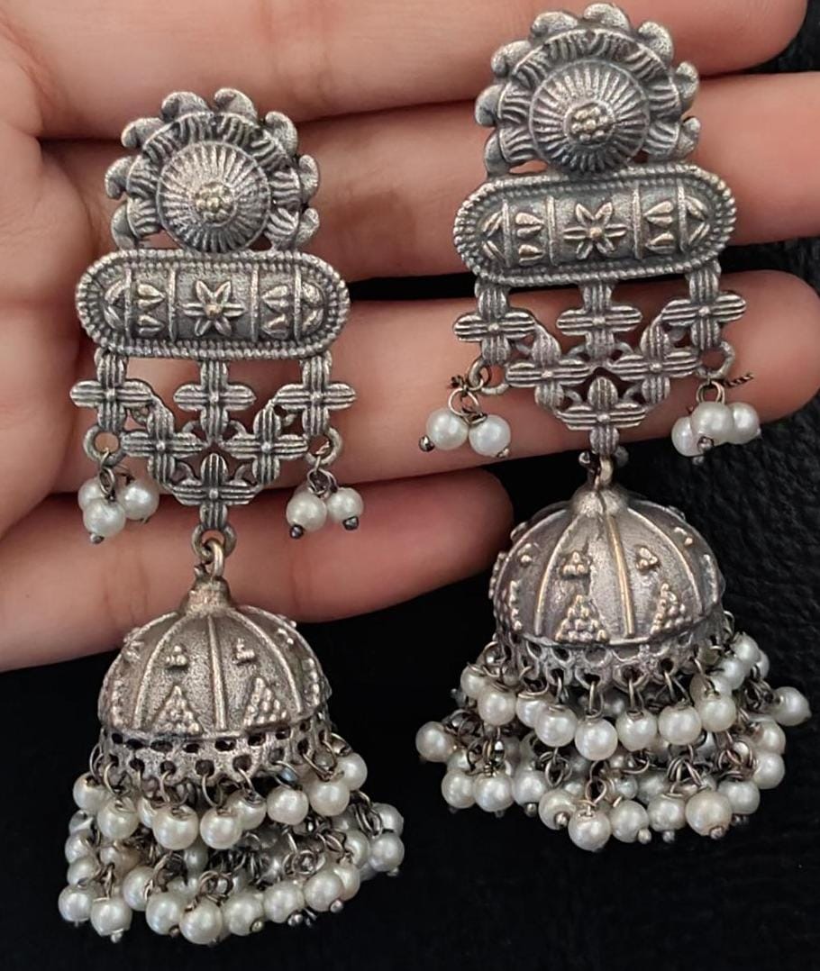 Silver lookalike jhumka 
