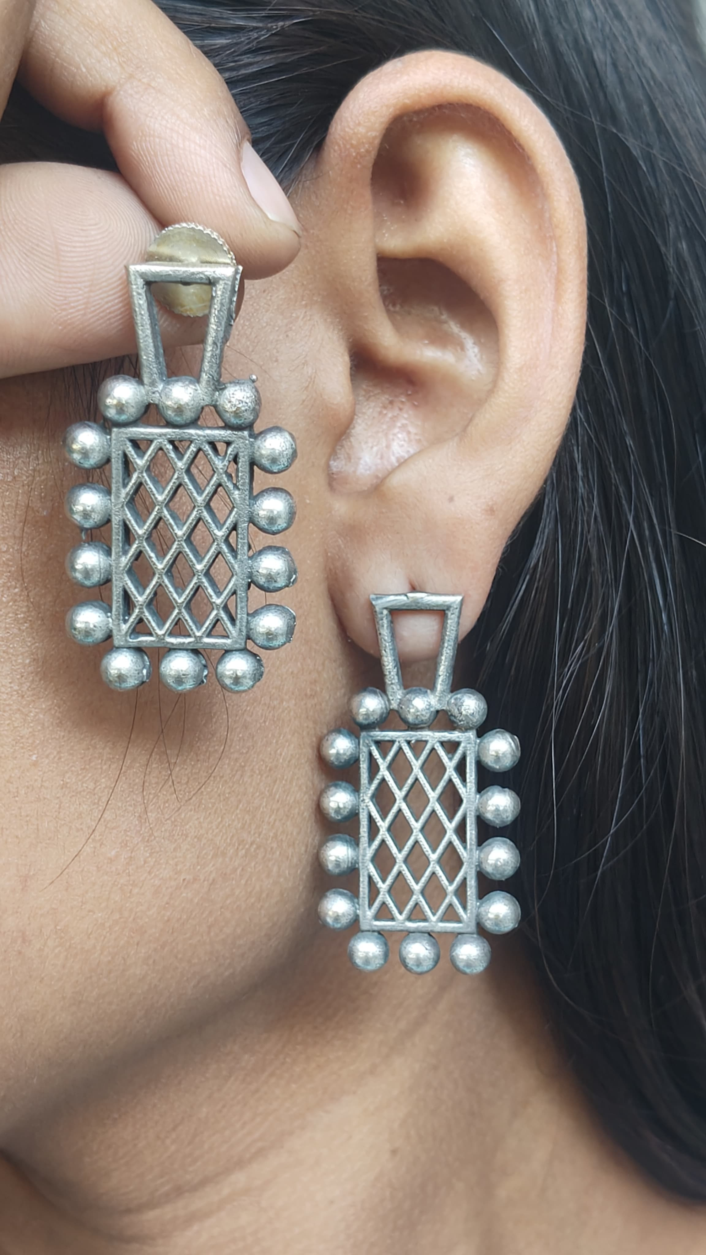 Silver lookalike earrings 